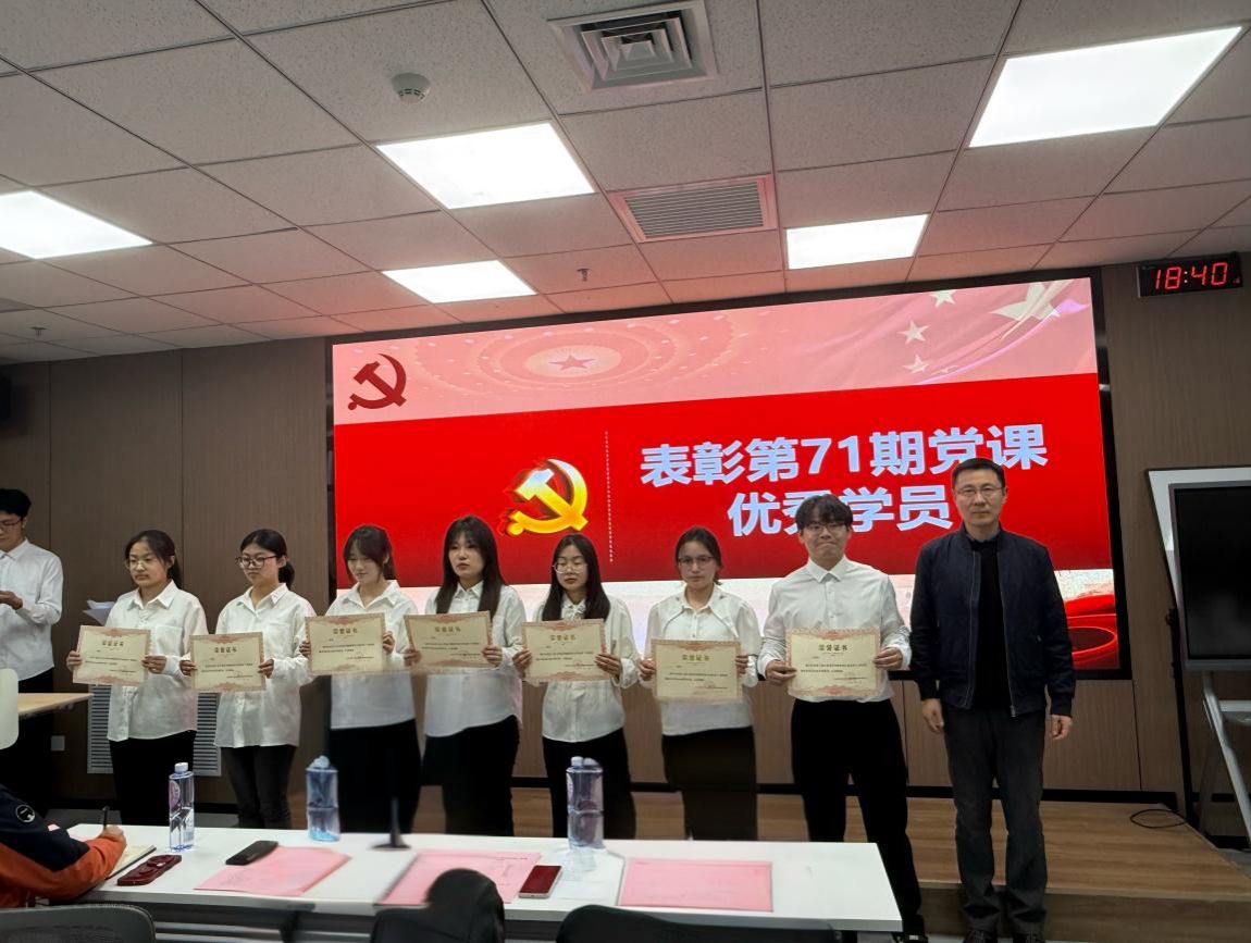 说明: ebc9f854598b2d878f5ba4c39d5bfab8