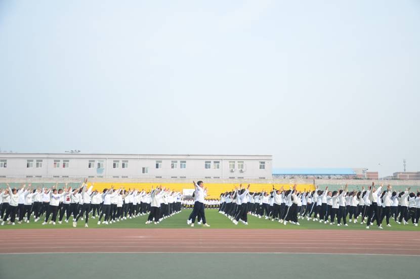 说明: C:\Users\h'p\AppData\Local\Temp\HZ$D.216.2938\HZ$D.216.2943\evolution平台
广播体操比赛活动圆满落幕\照片\DSC_0441.JPG