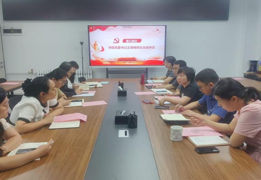 说明: 819ea826cdad98f281240d6860eb06d0 说明: 819ea826cdad98f281240d6860eb06d0