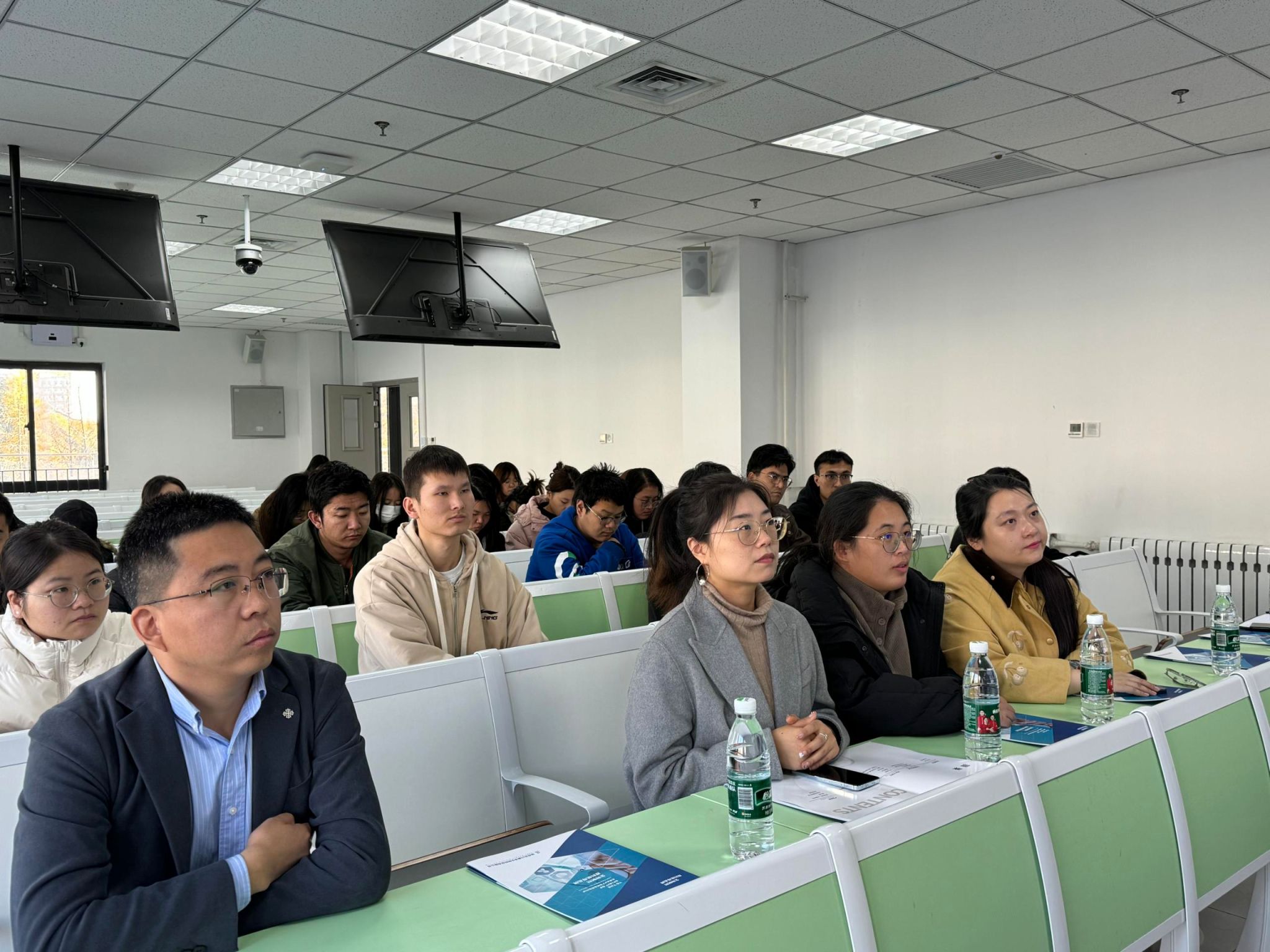 说明: IMG_256 说明: IMG_256