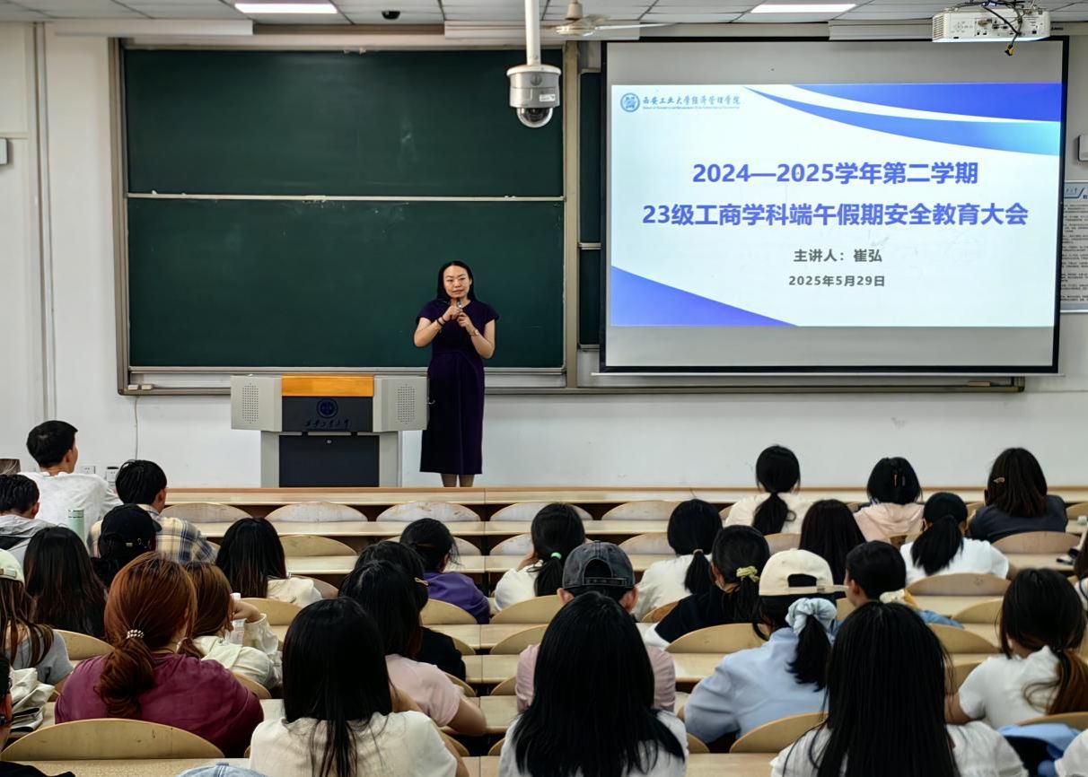 说明: ed27e862f9d04933114a172474c2af97_origin(1)