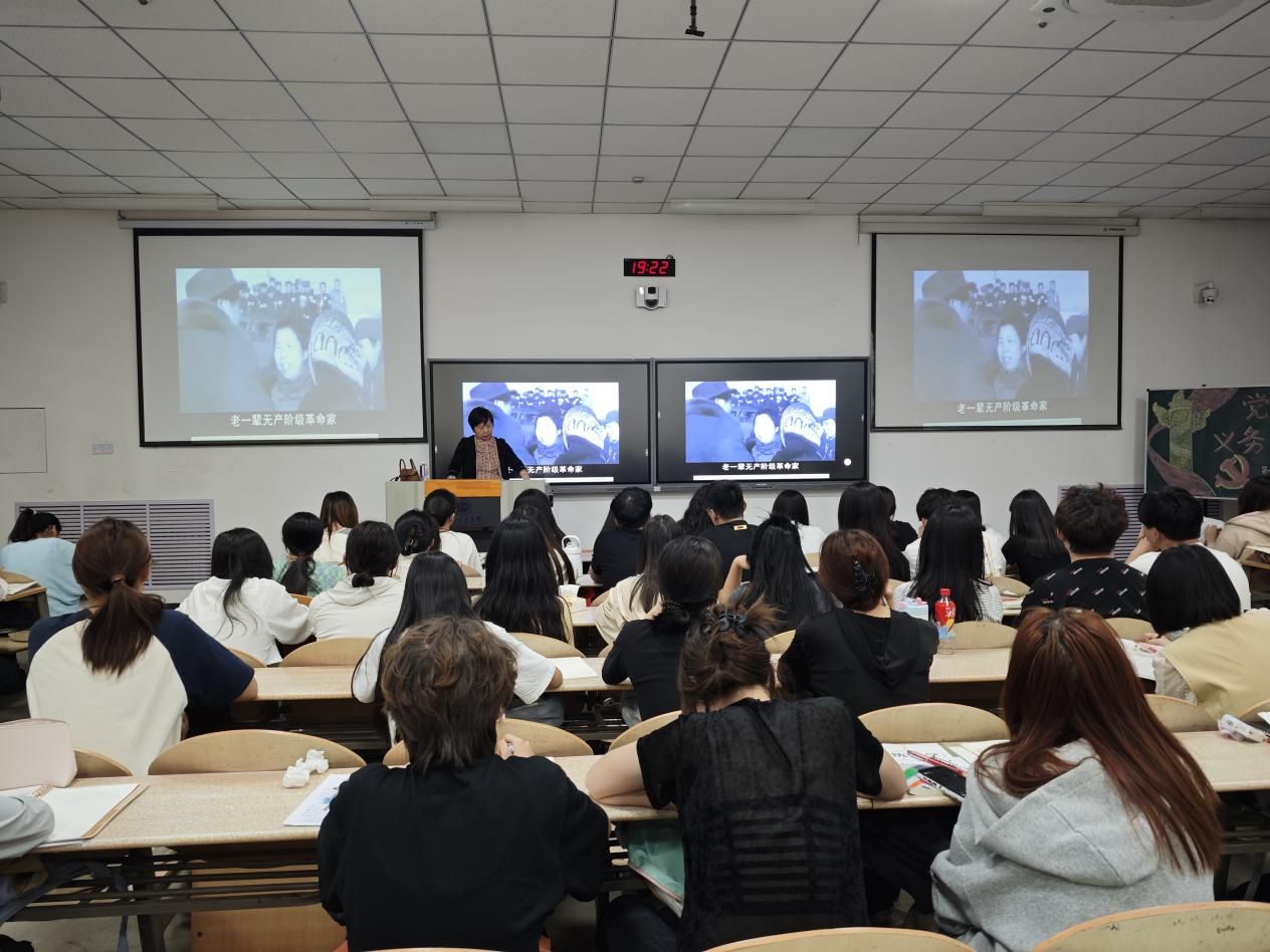 说明: 2c7294947e7ea7005c24ae3f1744c1c